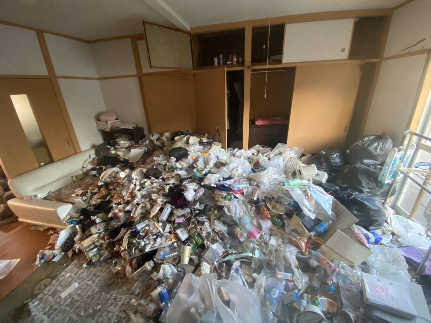 【相模原市】ごみ屋敷の片付け