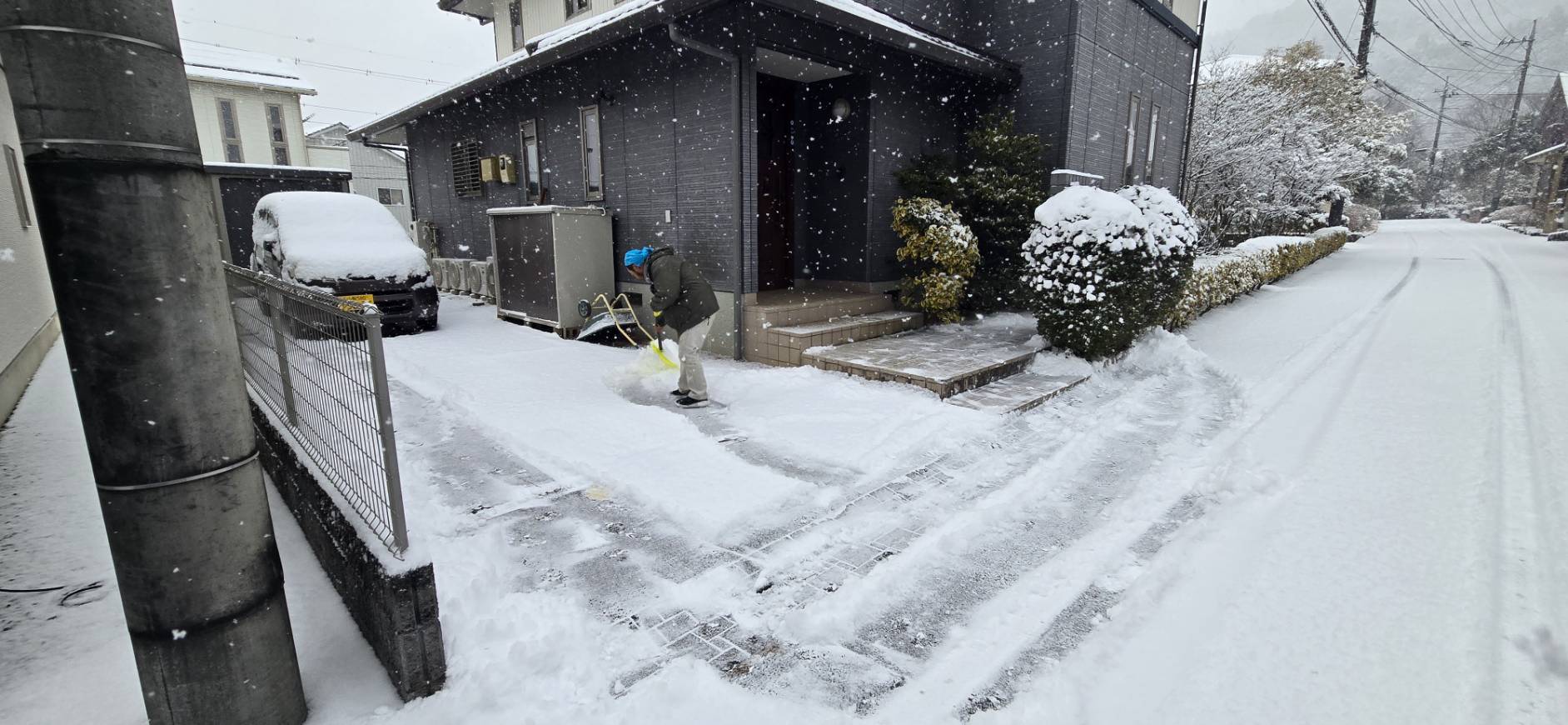 除雪作業を行いました